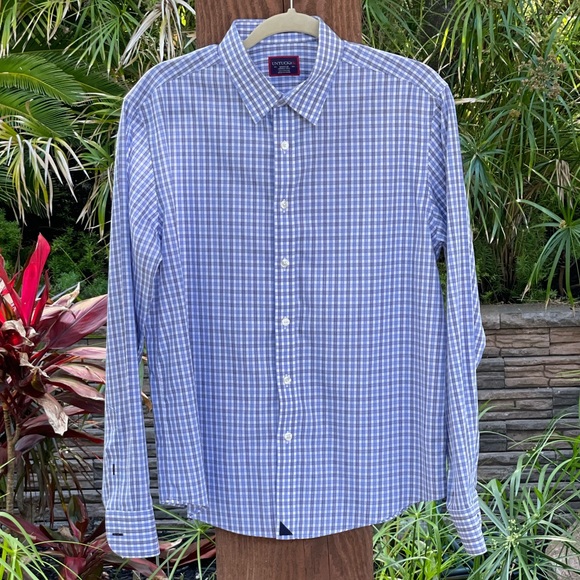UNTUCKit Other - UNTUCKit Mens lightweight plaid button down in new condition size medium.